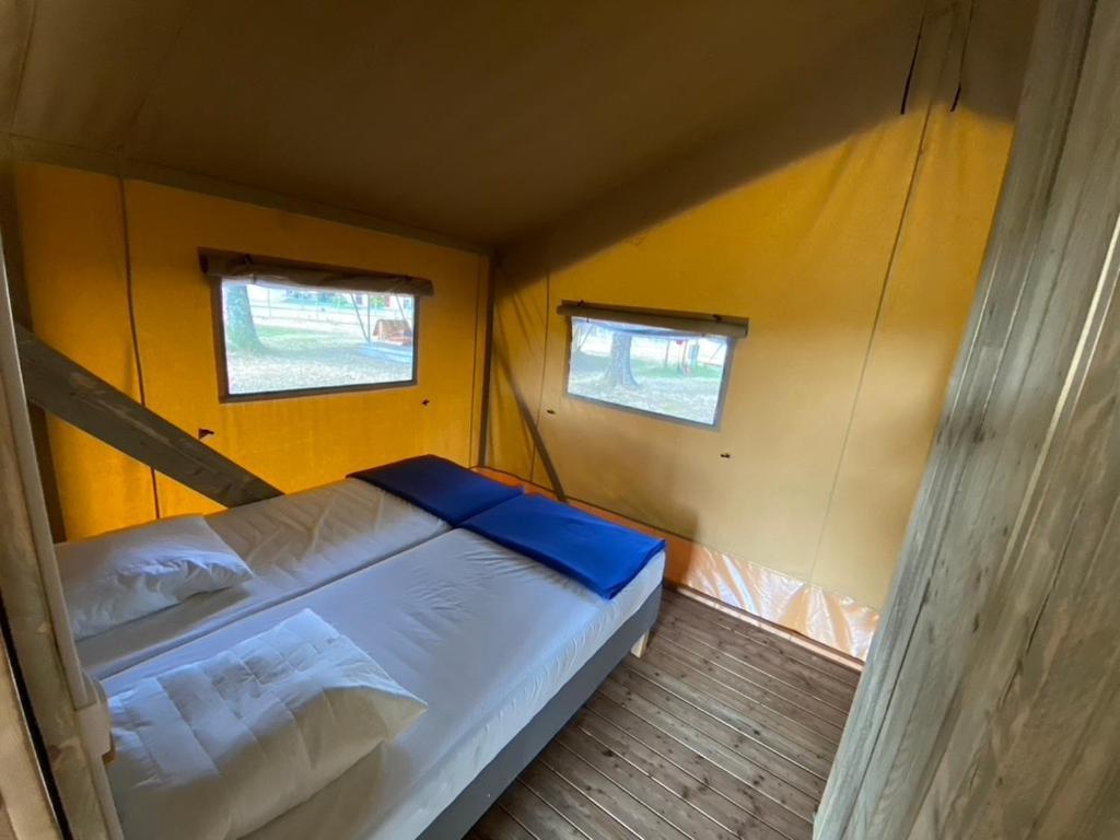 Camping La Kahute - Tente Lodge Au Coeur De La Foret Carcans Buitenkant foto