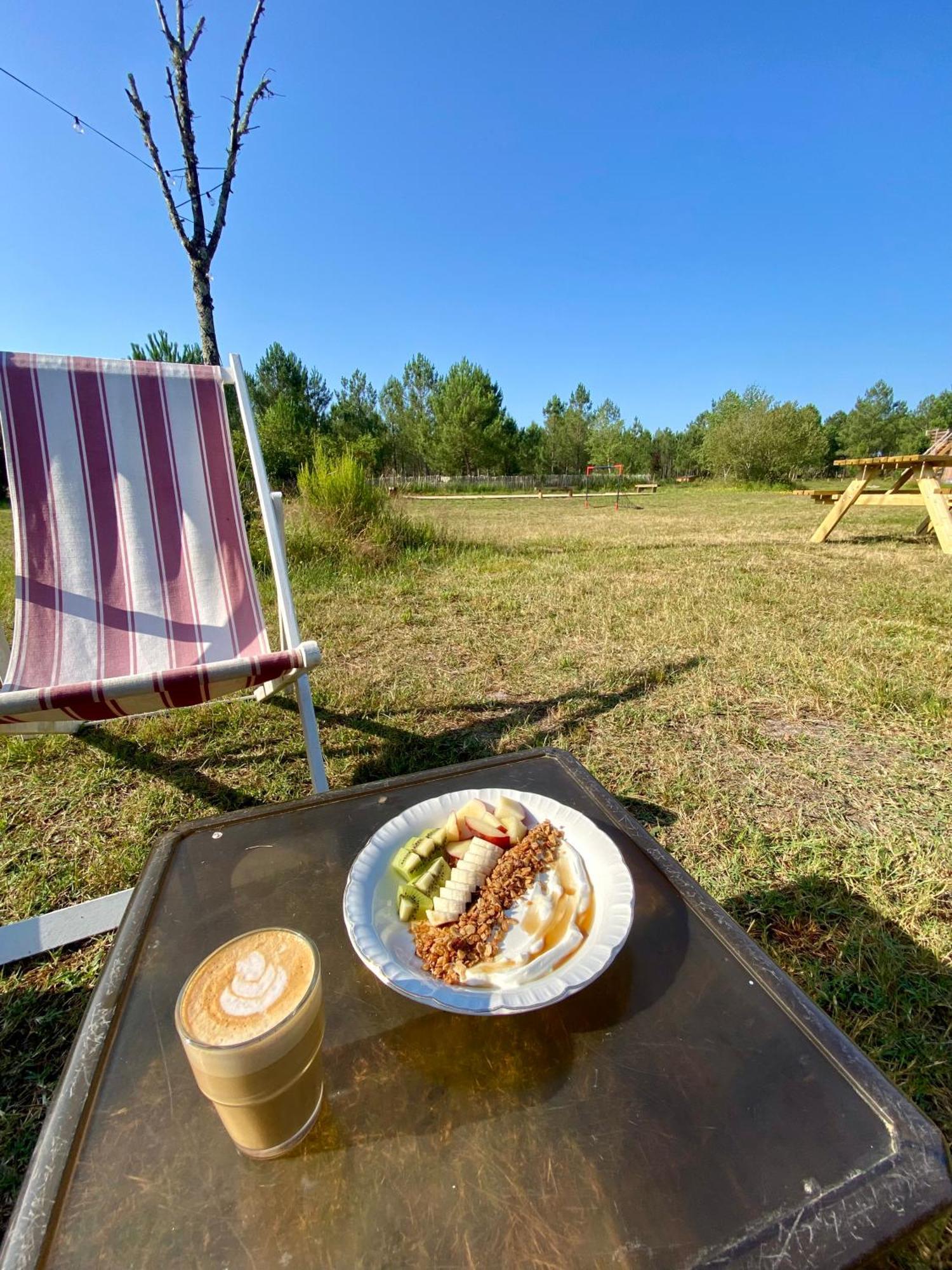 Camping La Kahute - Tente Lodge Au Coeur De La Foret Carcans Buitenkant foto