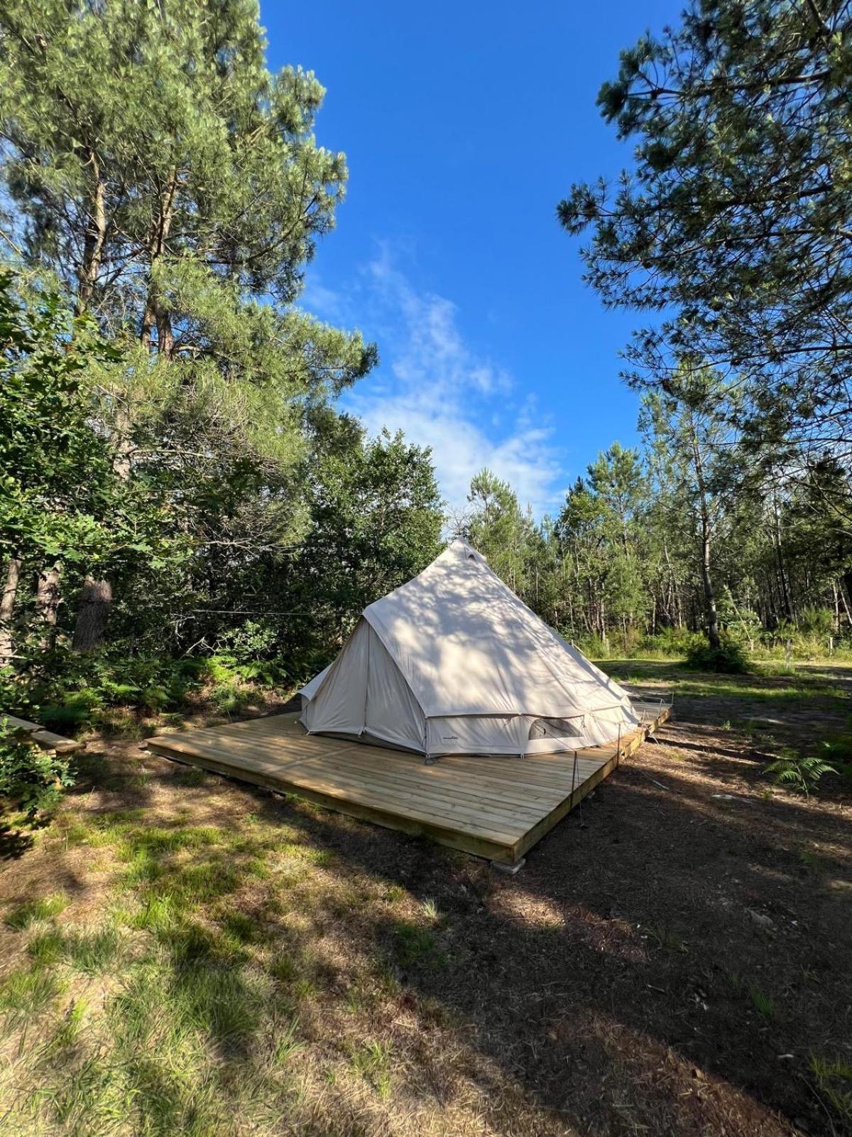Camping La Kahute - Tente Lodge Au Coeur De La Foret Carcans Buitenkant foto
